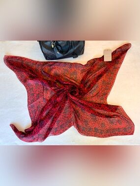 Alexander McQueen Skull Silk Scarf Red Black Leopard Print NWT 104x120